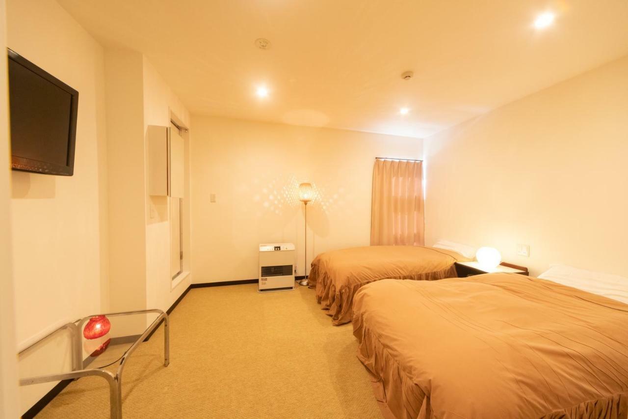 Kagura White Horse Inn Yuzawa  Kamer foto